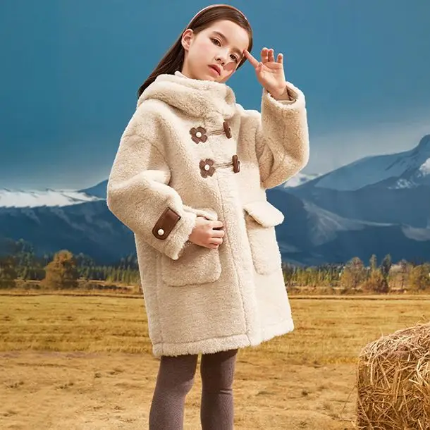 

Girl Top New Autumn Winter Korean Fashion Style Lambswool Coat Baby Girl Solid Fleece Warm Wool Hooded Sweater Kids Outerwear