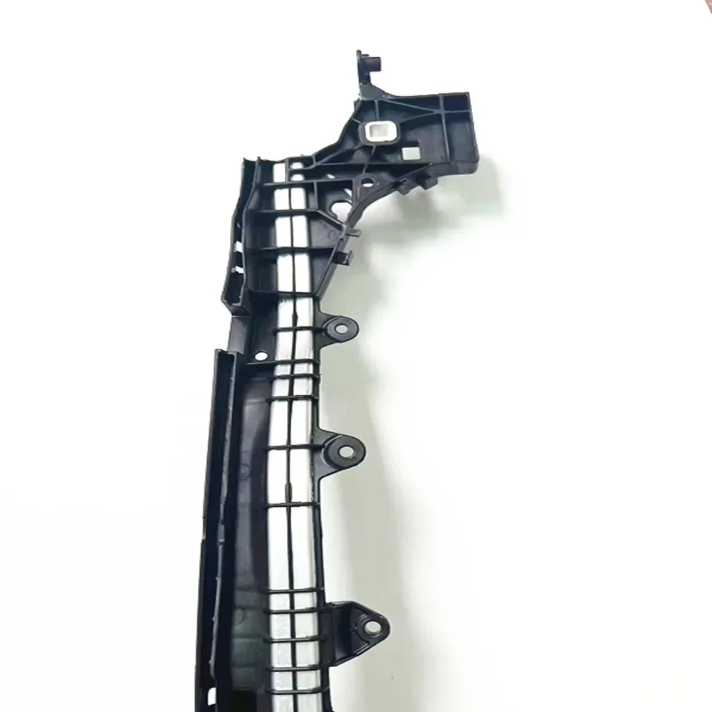 

JJtool partsOE: A2056204101 Grille Bracket W205C180 C200 C220 C250 C63