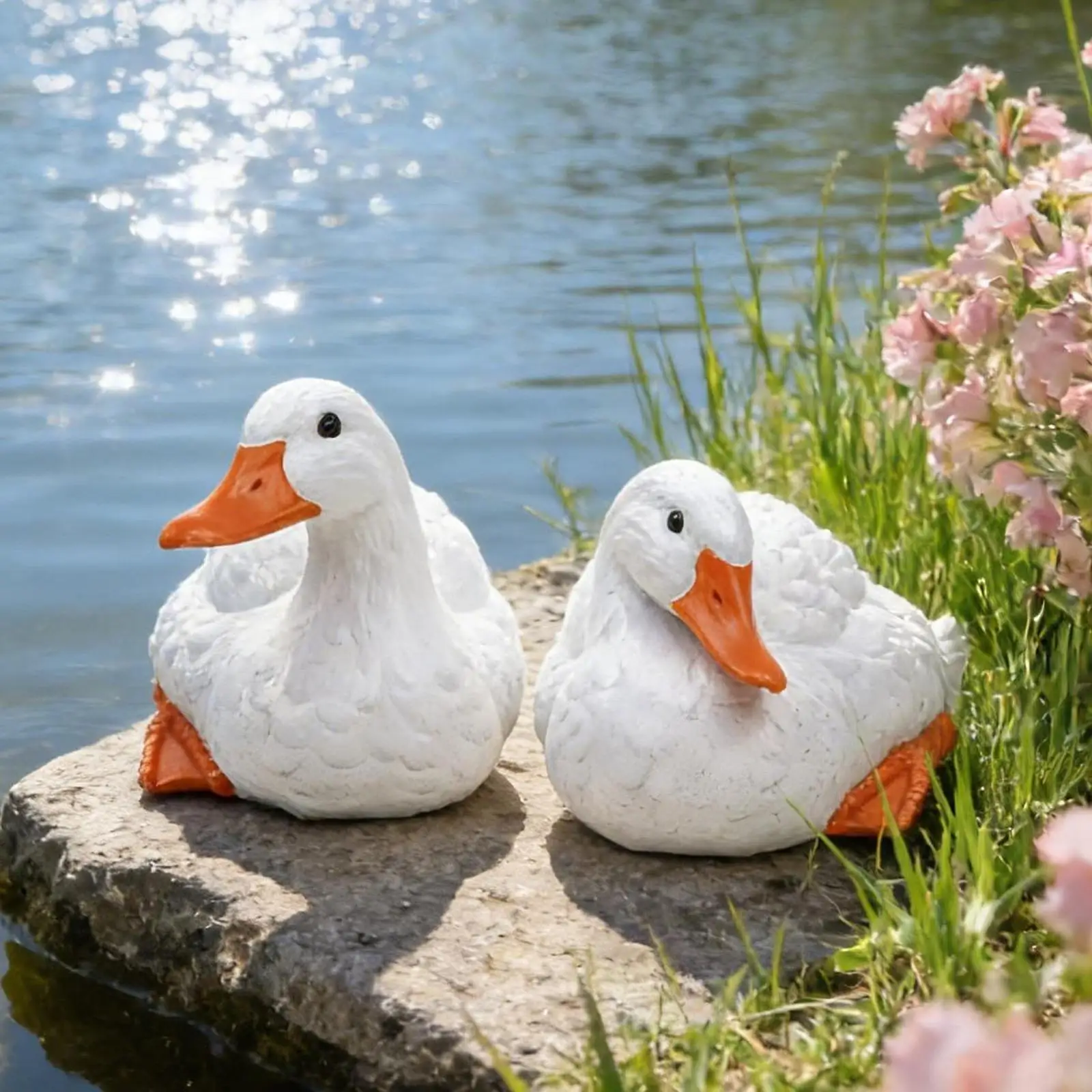 

Уличная садовая статуэтка утки из смолы для декора газона, патио, веранды, пруда