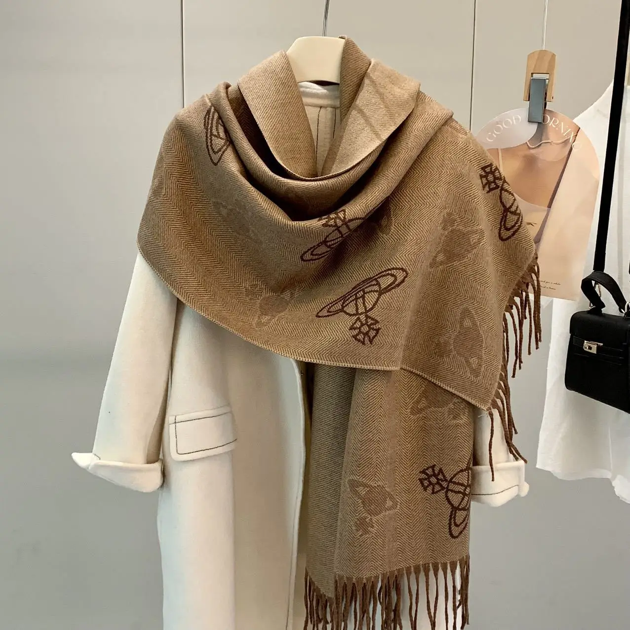 Nuova sciarpa imitazione pianeta bifacciale, sciarpa imitazione cashmere, scialle di fascia alta alla moda da donna, sciarpa spessa invernale