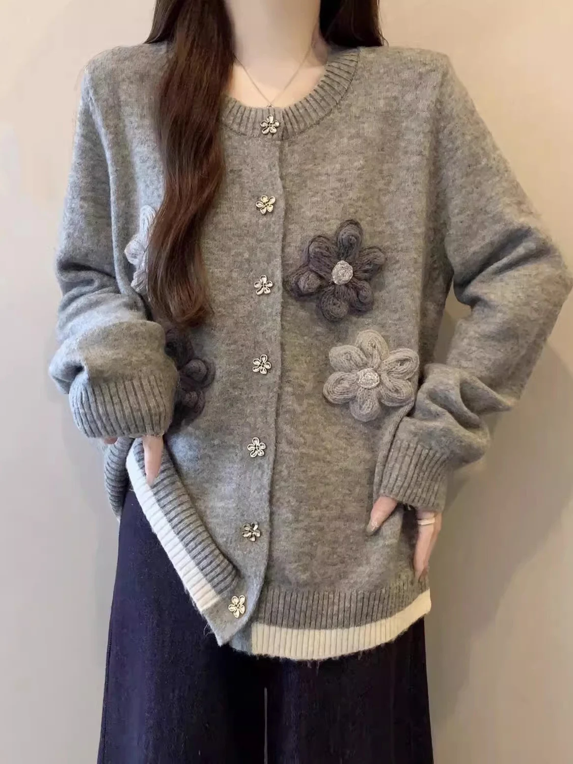 

Gray 3D Flower Knitted Open Cardigan Sweater Women's Spring New Lazy Style Top Loose Fit Comfortable Winter Long Sleeve