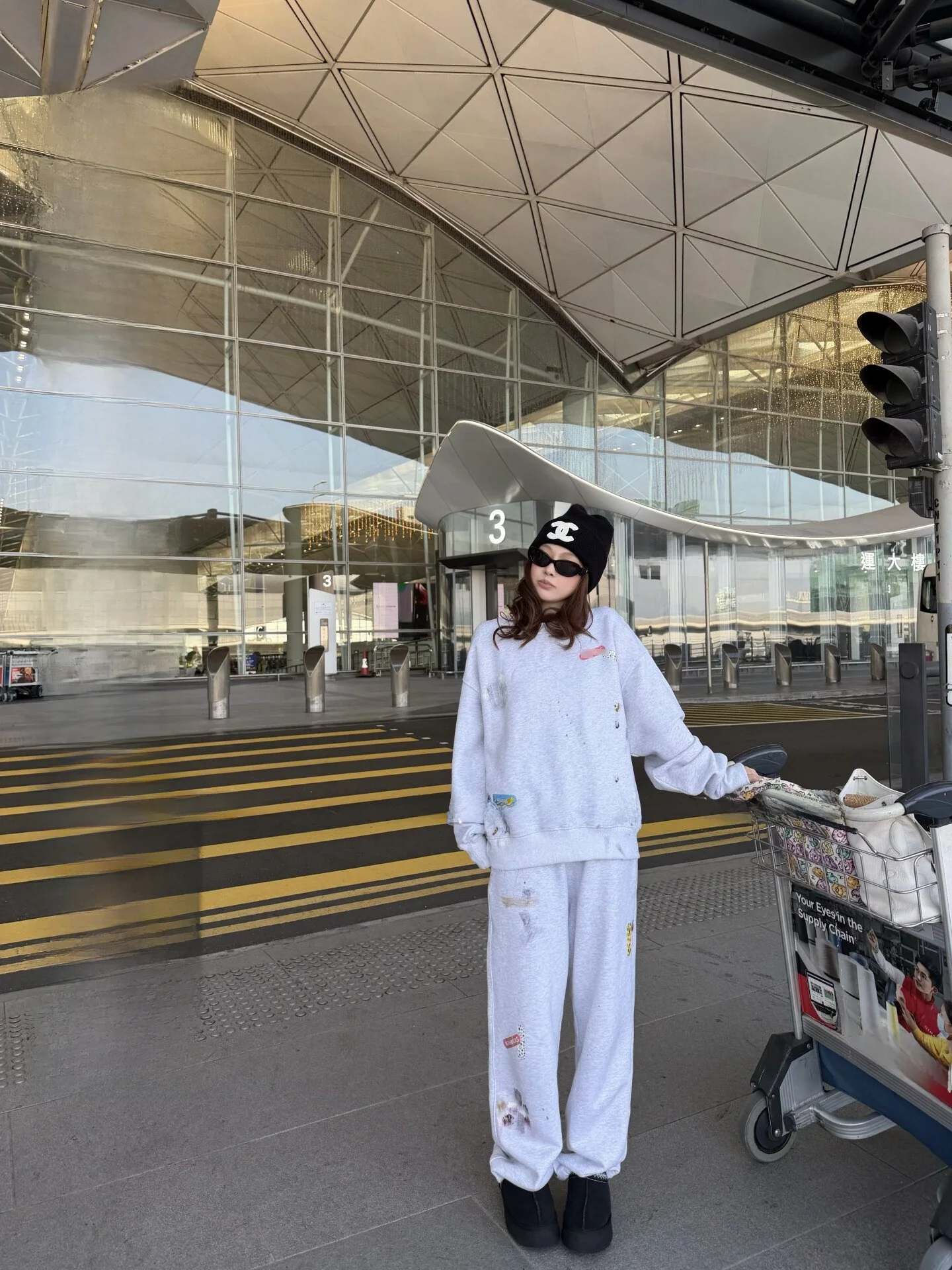 

Tomato Hero Grey Graffiti Print Long Sleeve Crew Neck Sweatshirt Pants Set Women Fashion Spring Outfit Two-Piece Set Long Tro...