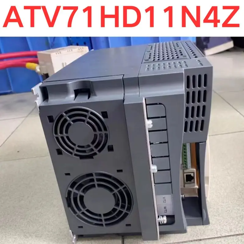 brand-new  11KW frequency converter ATV71HD11N4Z