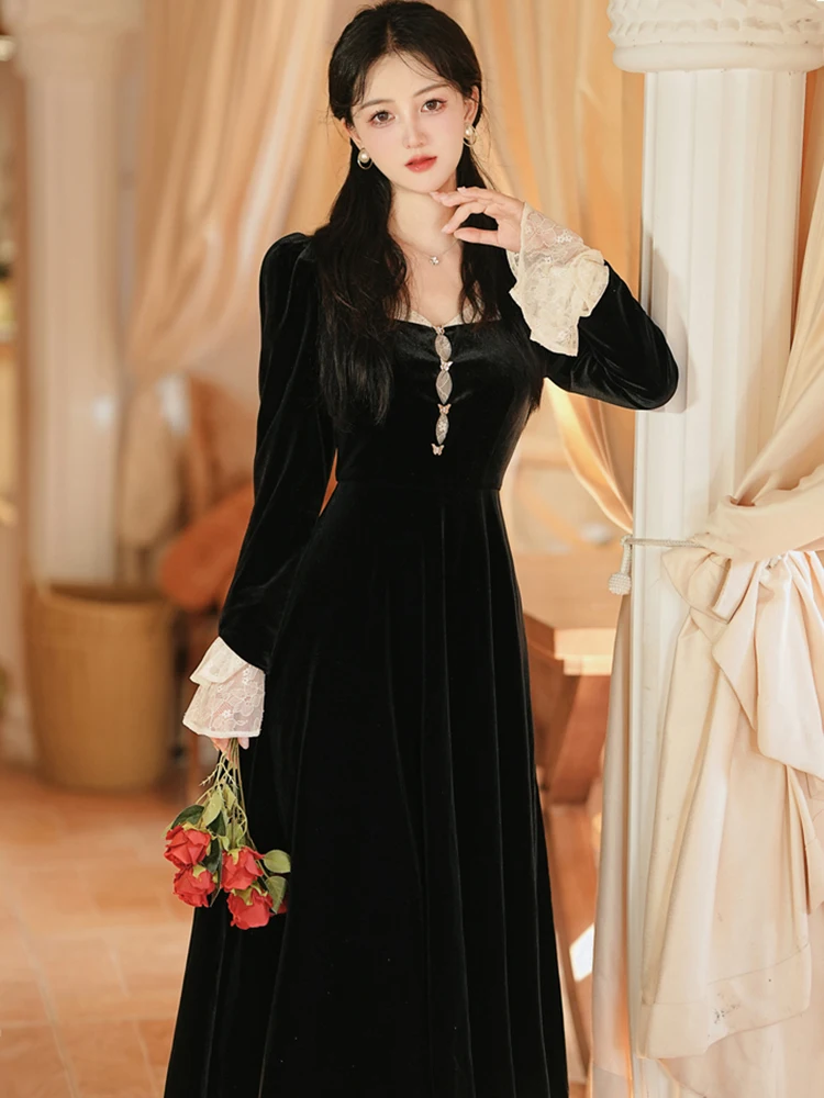 Black Velvet Diamonds Lace Square Collar Women's Dress Autumn Winter Luxury Bodycon Maxi Dress 2025 Korean Vintage Evening Dress