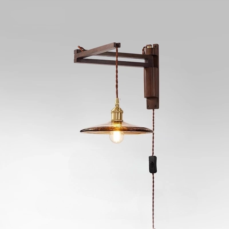 مصباح حائط بذراع متأرجح على الطراز القديم المتوسط، مصباح بجانب السرير لغرفة النوم، إقامة منزلية متحركة قديمة، مقهى، لون خشب الجوز