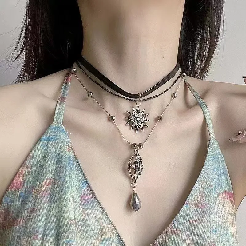 Retro Punk Individuality Minority Dark Temperament Multilayer Hollow out Gothic Leather rope Pendant Choker Collarbone chain