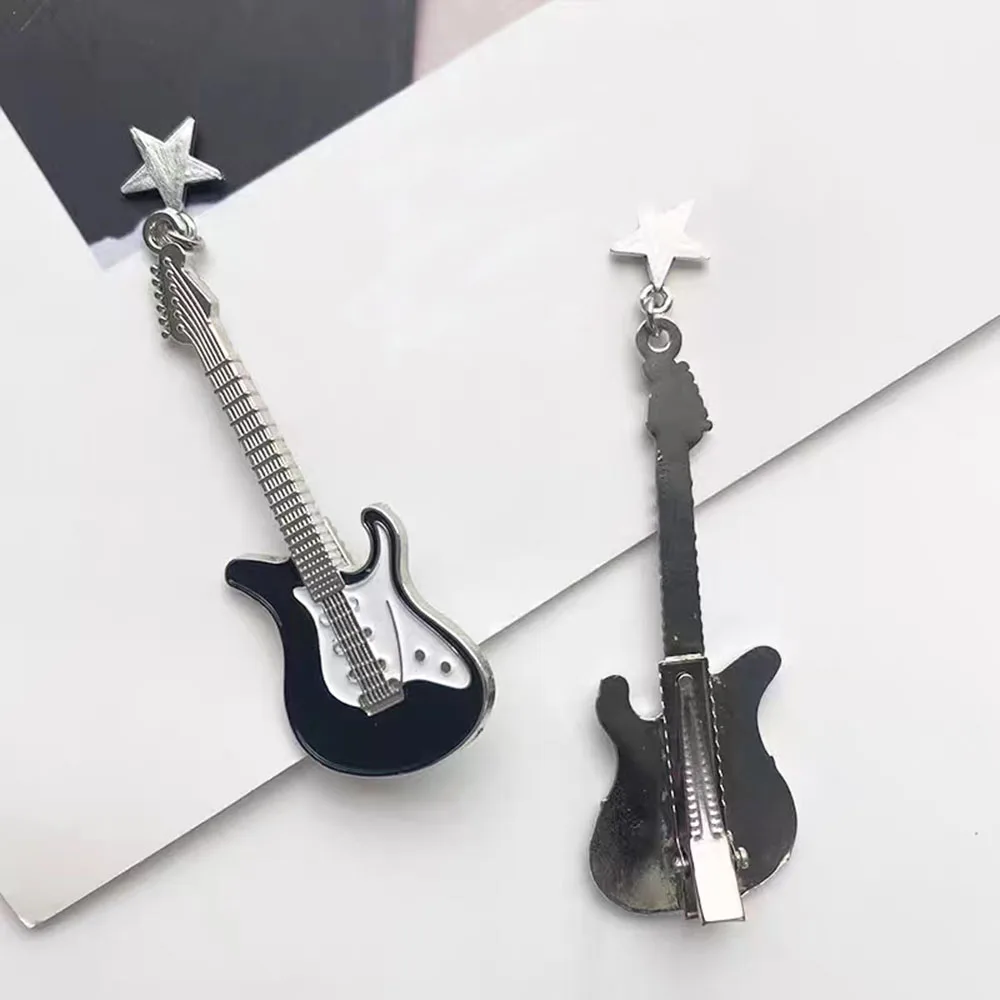 Y2K Star Guitar Hair Clip Black White Metal Bangs Clip Cool Girl Hairpin Creative Woman Barretes Side Clip Headwear Gifts 2024