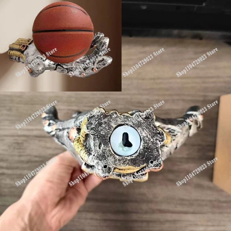 Hot-selling new products Wall-mounted basketball storage Household shelves Robot Resin handicrafts Wall decoration