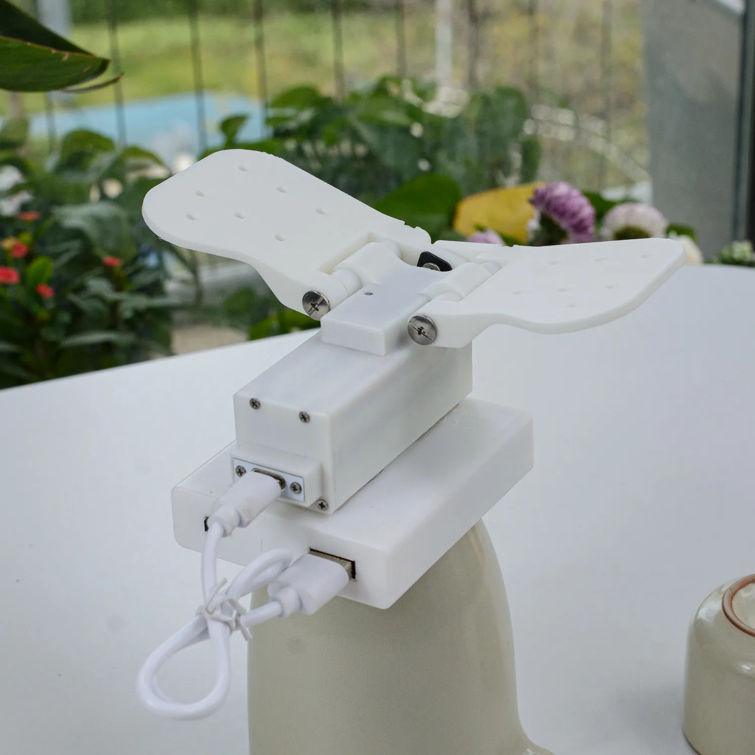 

High Torque Automatic Switch 1kg Remote Control Electric Large Wing Device Moving Flapping Wing DIY