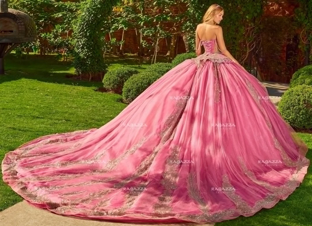 Pink Charro Quinceanera Dresses Ball Gown Sweetheart Appliques Beaded Mexican Sweet 16 Dresses 15 Anos Customized