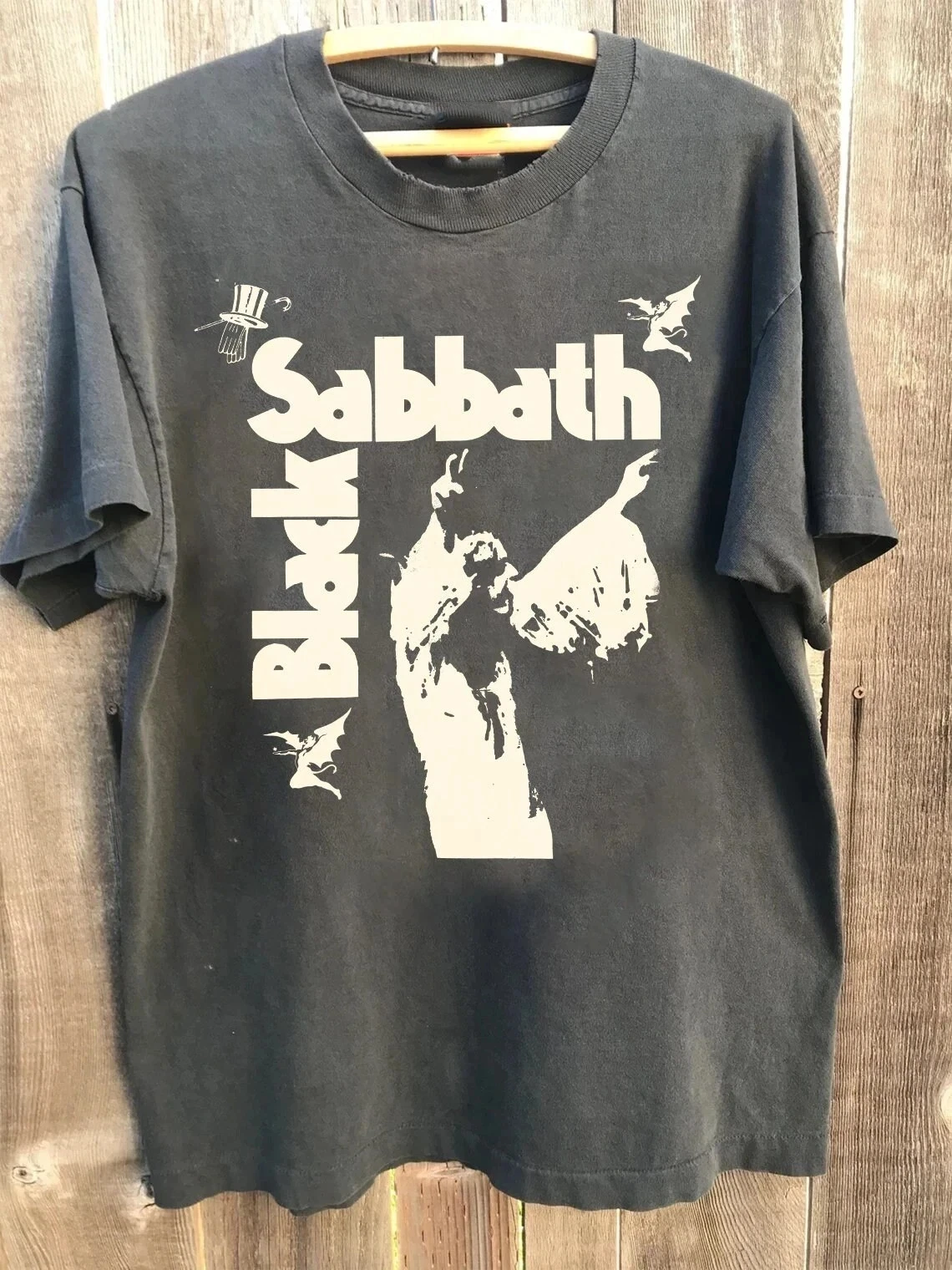 Camiseta Black Sabbath Band Vol 4 Tour de tamaño completo para hombres y mujeres, misma camisa de fondo de cuatro estaciones de algodón puro