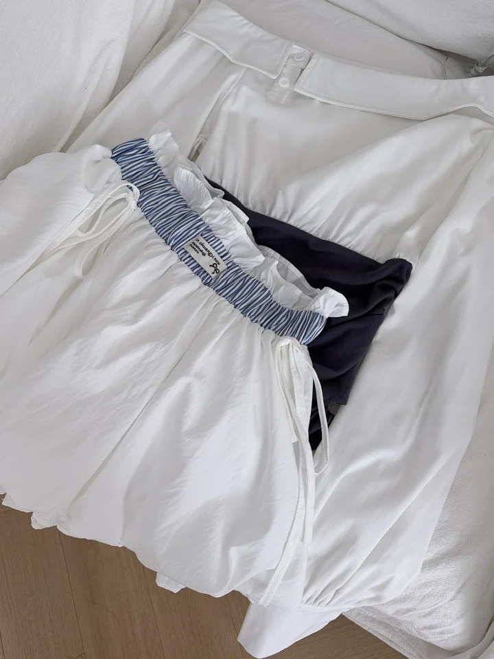 

Горячая девушка с завязкой на талии и утягивающим дизайном, летняя футболка, женская юбка с высокой талией, комплект из двух предметов, модный комплект для поездок на работу