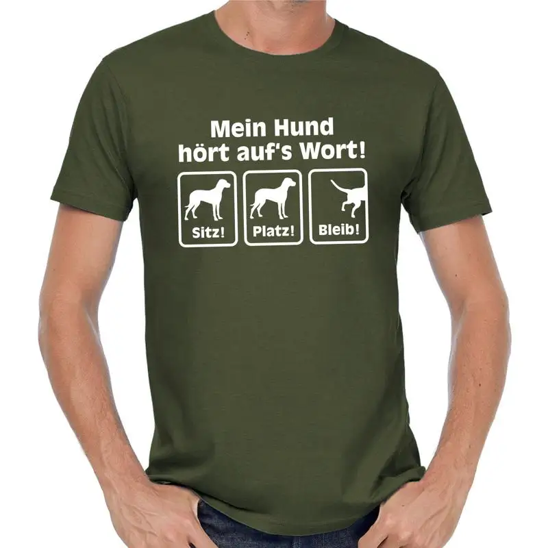 

Моя собака слушает слово Сидит оставаться комедийными высказываниями Веселая футболка