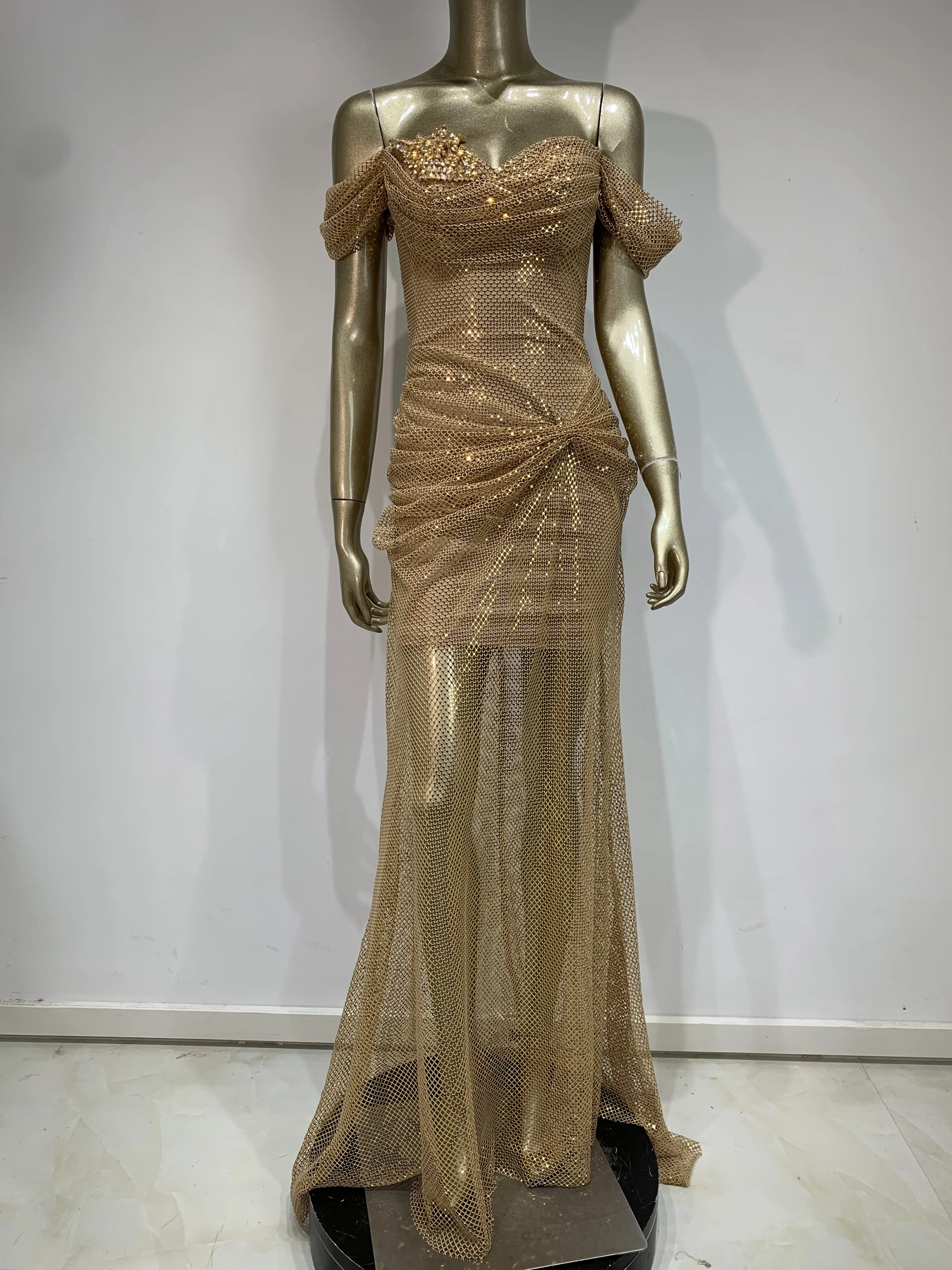 Women Celebrity Sexy Off Shoulder Diamonds Net Sparkly Gold Maxi Long Gowns Dress 2025 Elegant Evening Party Club Vestido