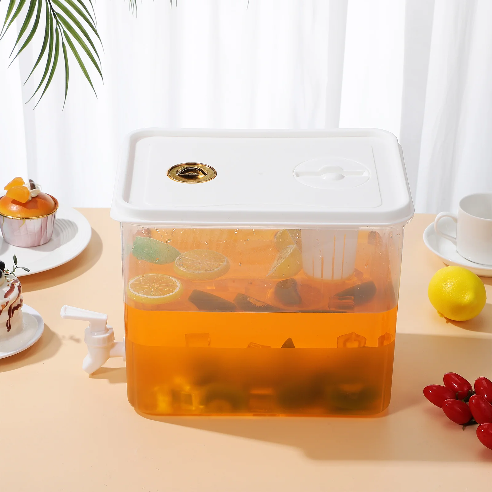 

2 Gallon Drink Dispenser For Fridge Plastic Beverage Container With Spigot Cold Water Kettle For Tea Lemonade Juice Kitchen Bar