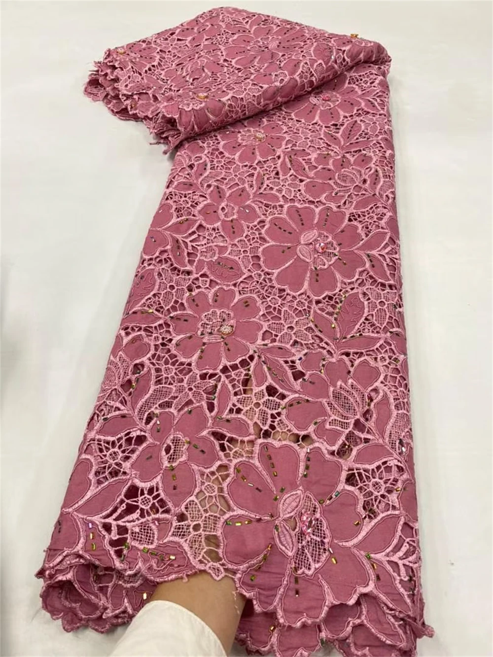 

2025 High-Quality Africa Nigerian Sequins Cotton Embroidery Lace Fabric Tulle for Wedding Party Dress Chiffon 5Yards JL528