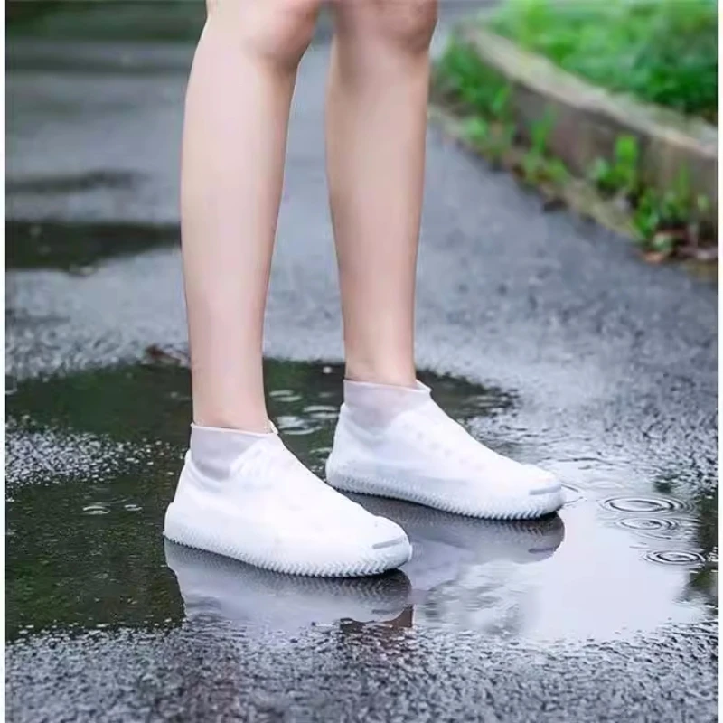 Women Men Waterproof Silicone Rain Shoes Cover Anti-Slip Rain Boots Cover Reusable Elastic Wear-Resistant Rain Cover For Shoes