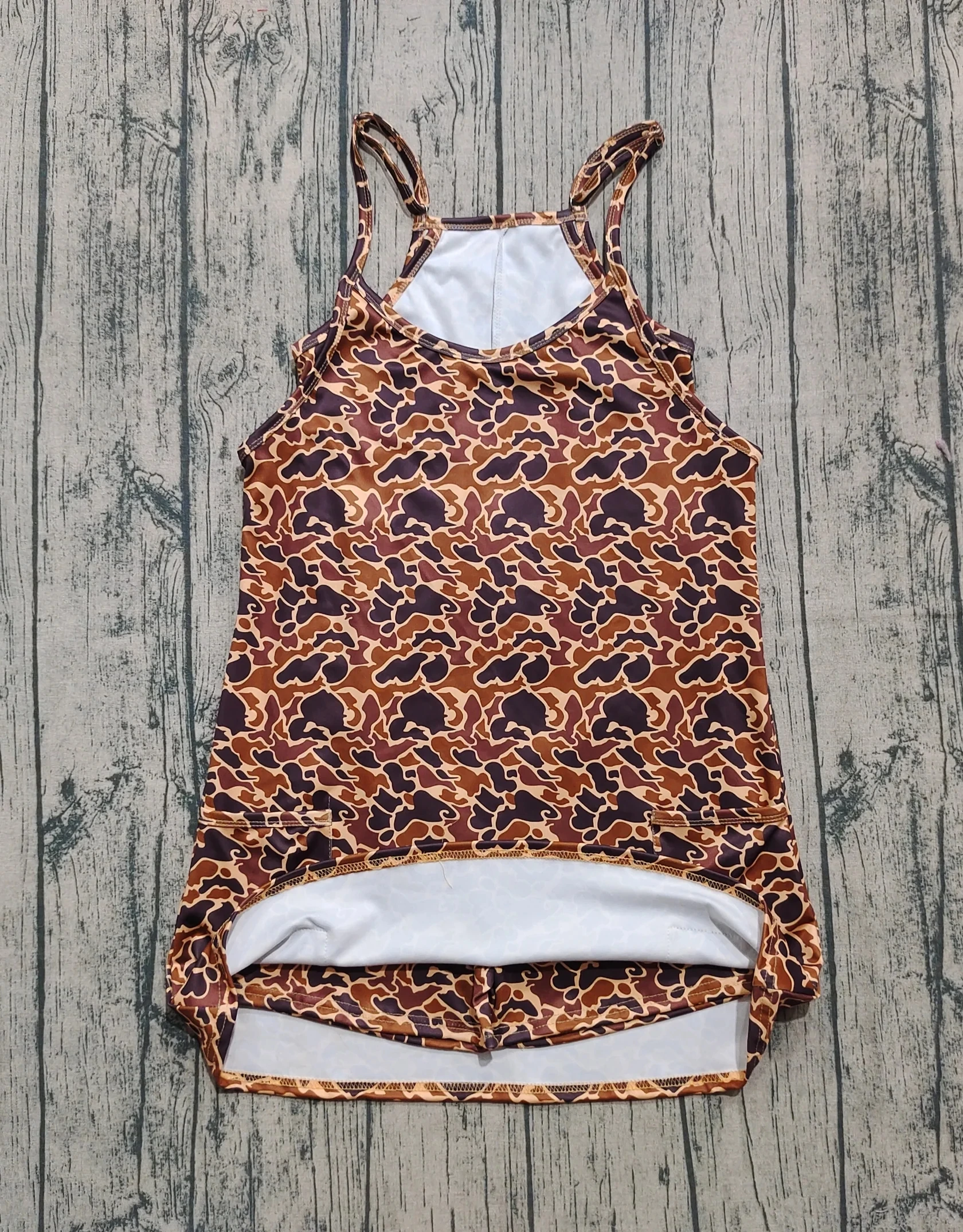 

Оптовая продажа, коричневое камуфляжное платье до колена для взрослых и женщин, женская одежда с активными карманами, шорты для девочек, летняя одежда для йоги