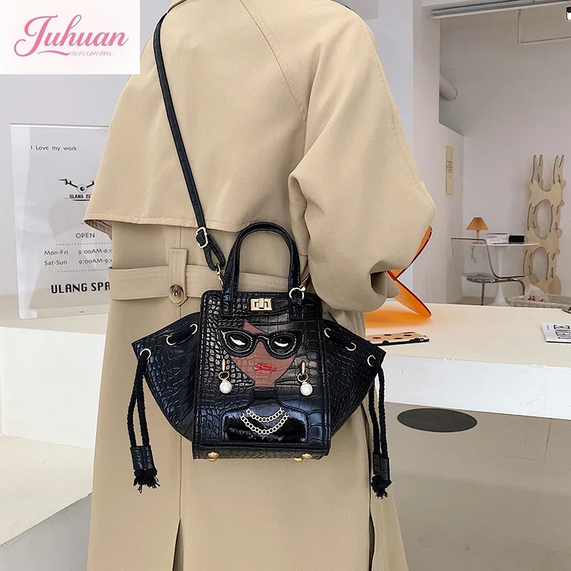 

Fashion Trend Stone Pattern Cartoon Girl Messenger Bag Women's 2022 New Pearl Rivet Handbag Versatile Glasses Shoulder Bag Girl