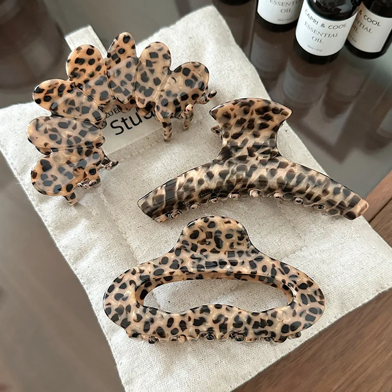 Acetate Leopard Print Shark Hair Claw Clip Retro Korean Chic for Women Back Head Updo Daily Black