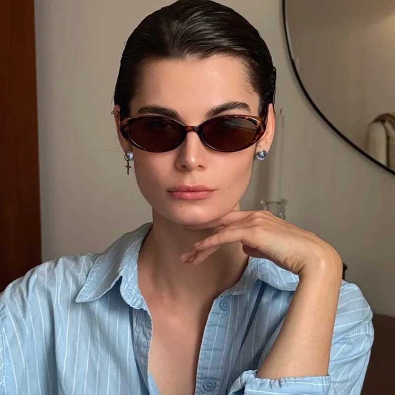 แว่นกันแดดทรงรีสำหรับผู้หญิง 3 ชิ้น รุ่นใหม่ แฟชั่นเรียบง่าย สไตล์เรโทร กรอบสีสันสดใส ป้องกันรังสียูวี 400