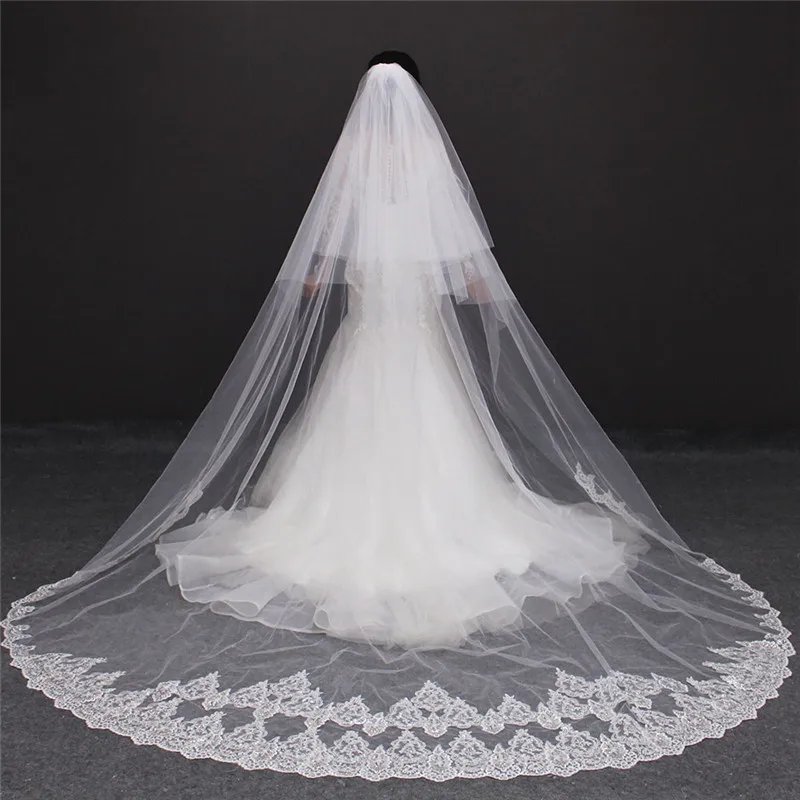 Real Photos High Quality 2 Tiers Blusher Cover Face Cathedral Shining Sequined Lace Wedding Veil with Comb New Bridal Veil