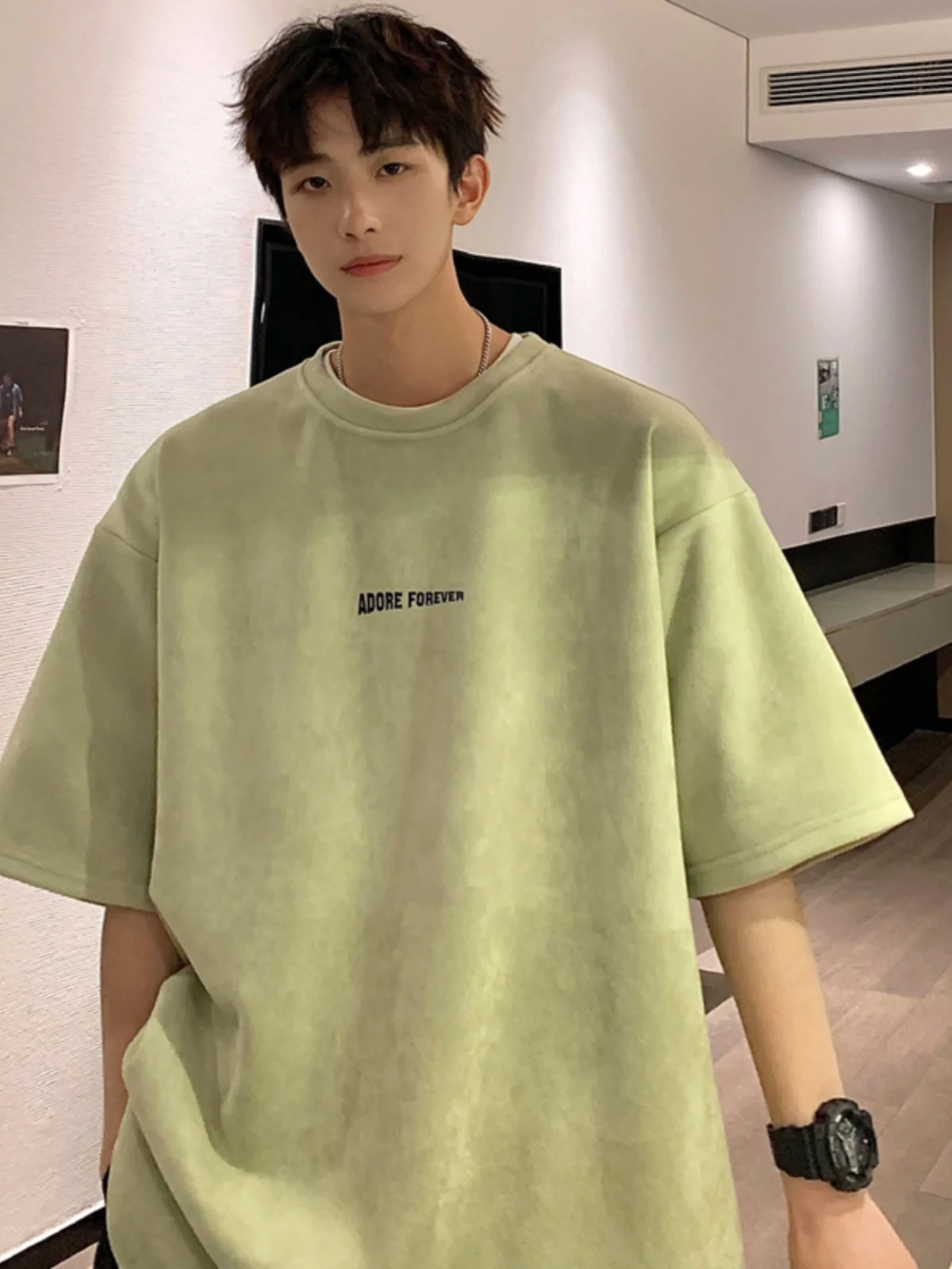 

Oversize Men's T-irt Heavyweight Suede ort Sve Small Collar Seven-Footed Avocado een American Retro Sle