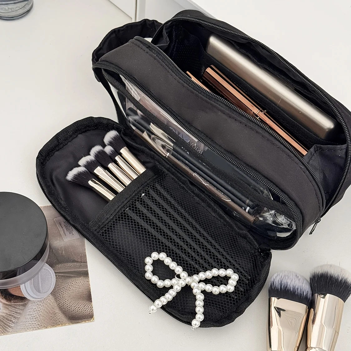 Portable Cosmetic Bag, Large Capacity Travel Makeup Case Organizer, for Women Toiletry Bag for Traveling with Handle and Divider