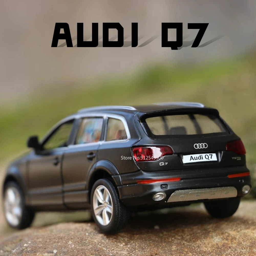 Scale 1/36 Audi Q7 SUV Model Car Toy Diecast Metal Doors Opened Pull Back Off Road Vehicle Models Toys Collection Kids Gifts