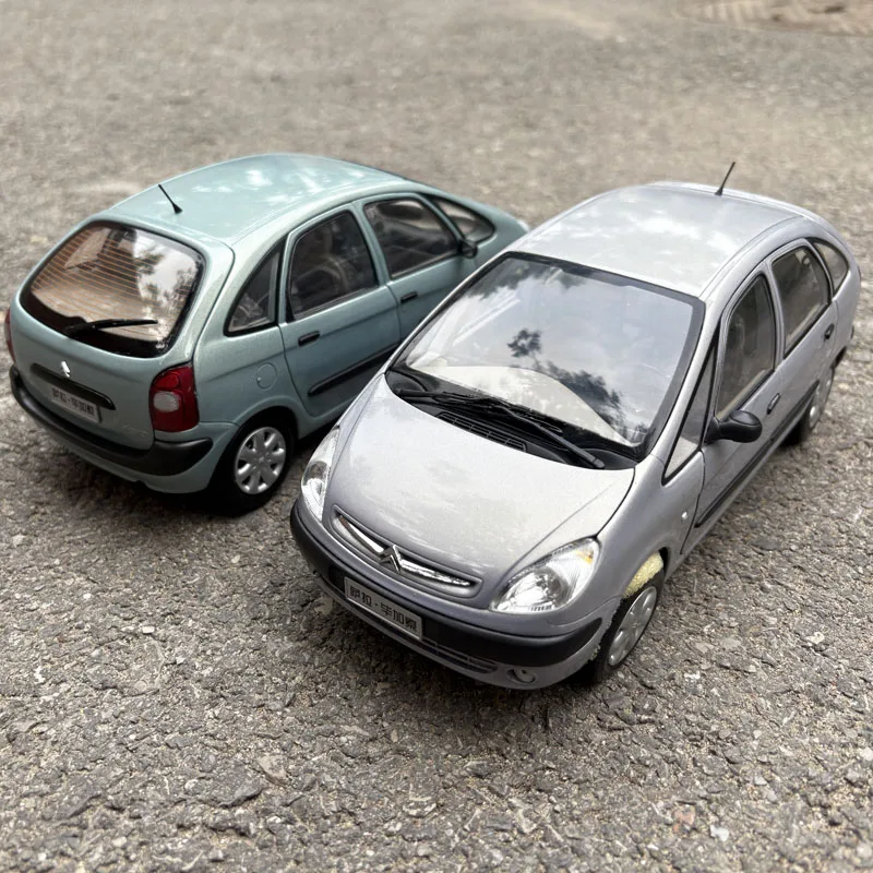 

1:18 Original Scale Model,Citroen XSARA PICASSO,RARE,Paint with Defect,Diecast Model for Collection and Display