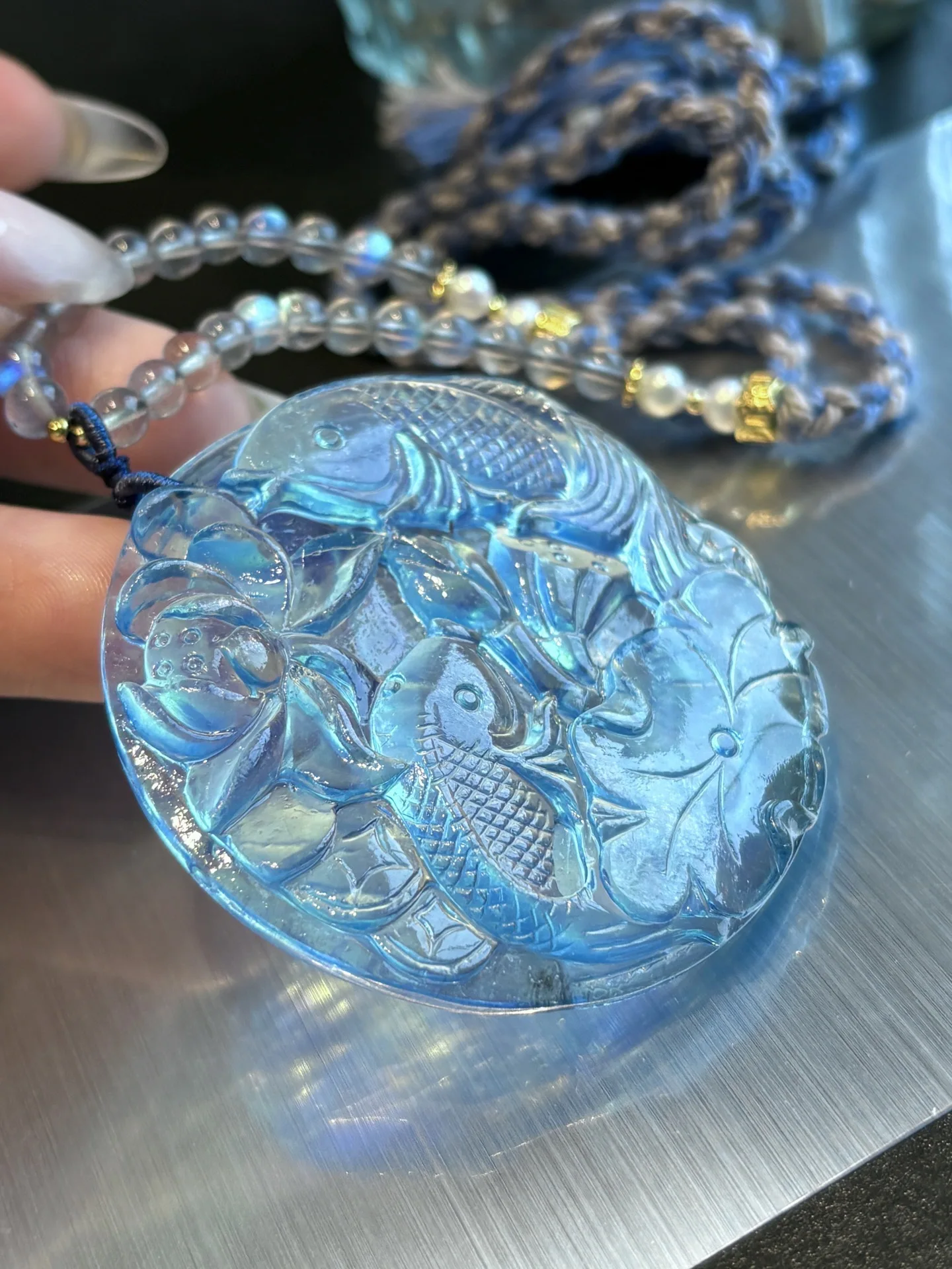 

Natural Blue Green Aquamarine Horse Pendant Women Men Big Fish Carved 55x8mm Aquamarine Brazil Fashion Beads Necklace AAAAA