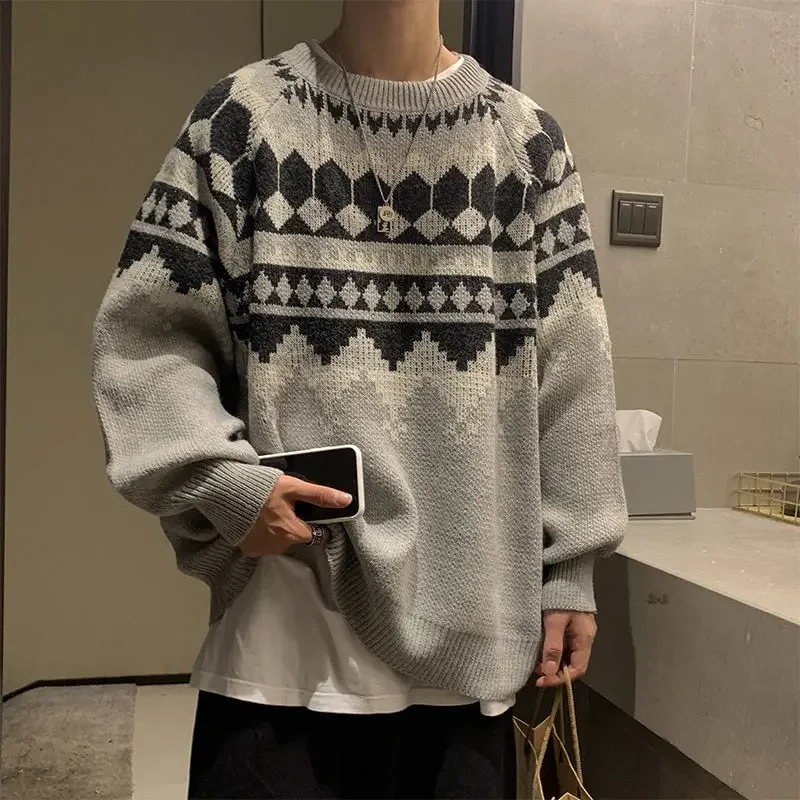 Autumn and winter round neck sweater for men loose lazy and versatile sweater Korean style trendy personalized bottoming sweater