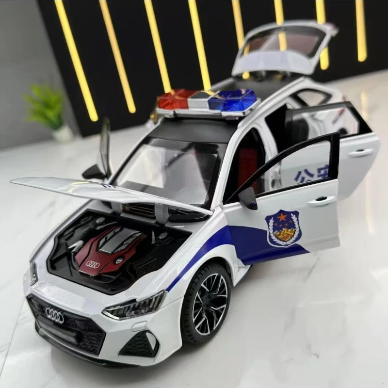 Coche de policía Audi RS6, modelo de aleación de Metal fundido a presión de alta simulación, luz de sonido, colección extraíble, juguetes para niños, regalos A196, 1:24