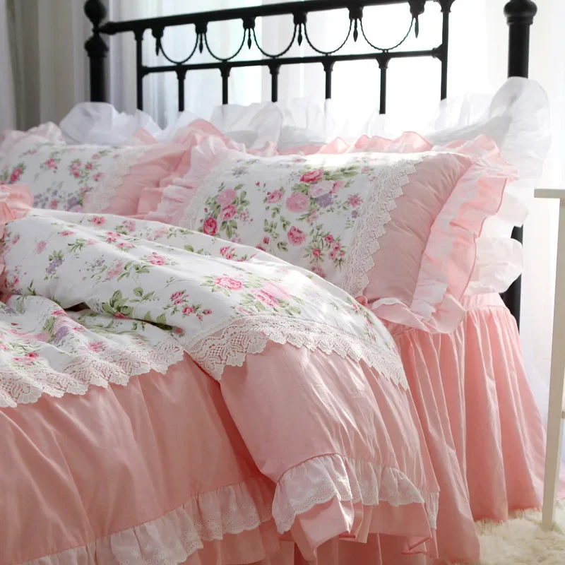 Romantic Ruffle Luxury Duvet Cover with Rose Print Bedding for King Size Lace design Quilt Cover Bed Linen