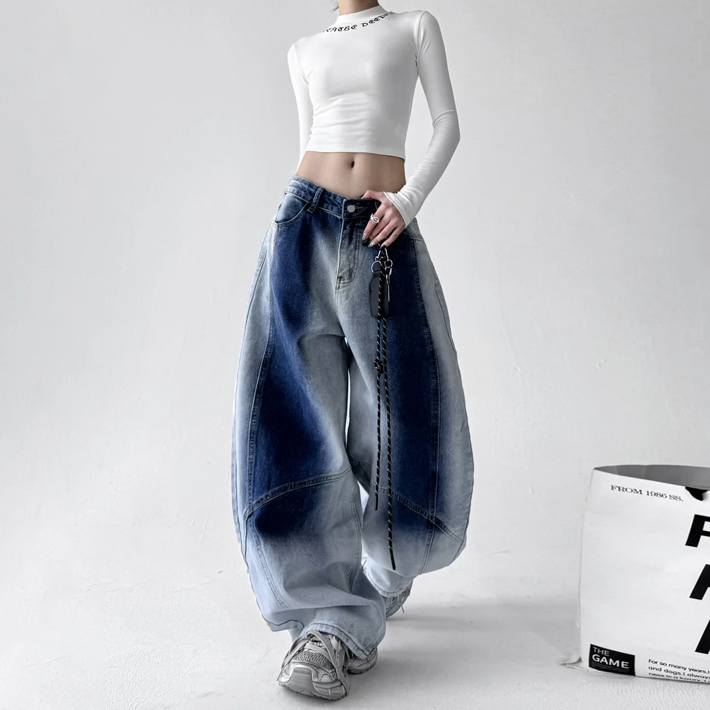 Damskie jeansy z szerokimi nogawkami 2025 jesień retro gradientowe sprane jeansy damskie z zakrzywionymi szerokimi nogawkami luźne, swobodne, uniwersalne spodnie