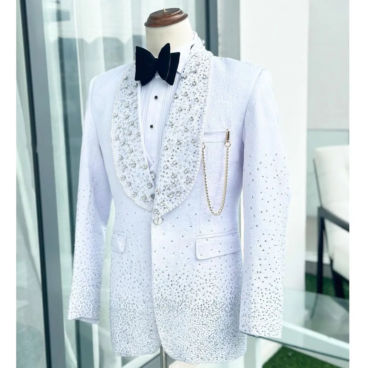 Customized Fashion Men Suits Diamond Beaded 2 Pieces Sets Bead Party Prom Blazer Slim Fit Homme Shawl Collar Groom Tuxedos