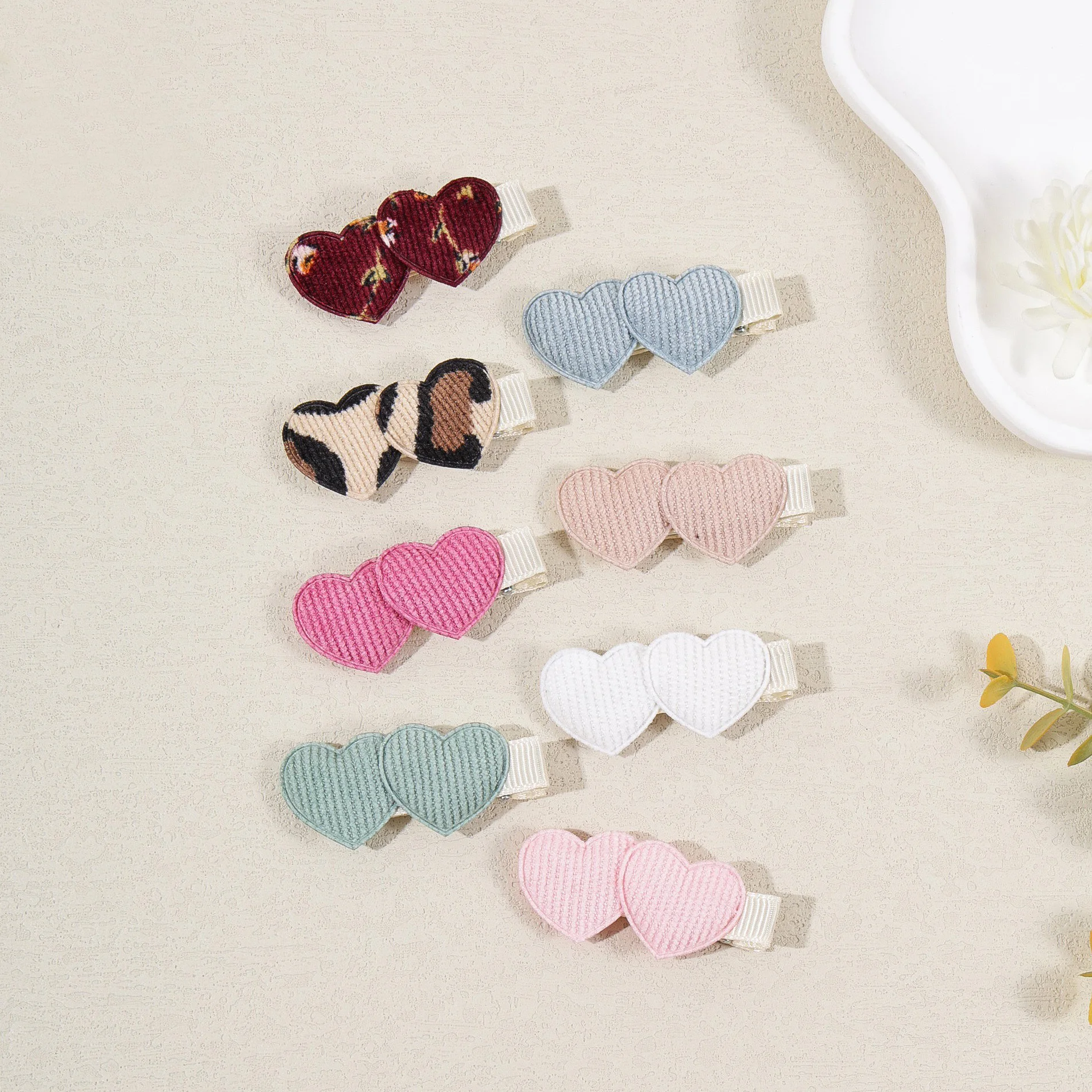 80 قطعة/الوحدة، مشابك شعر من نسيج سروال قصير على شكل قلب لطيف لإكسسوارات شعر الفتيات الصغيرات #1