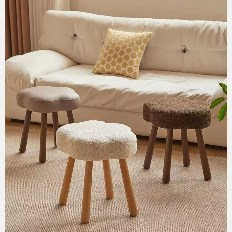 

2024 Cloud Creative Makeup Bench Lamb Fleece Dressing Stool Makeup Chairs Home Cute Vanity Chair Light Luxury Furniture