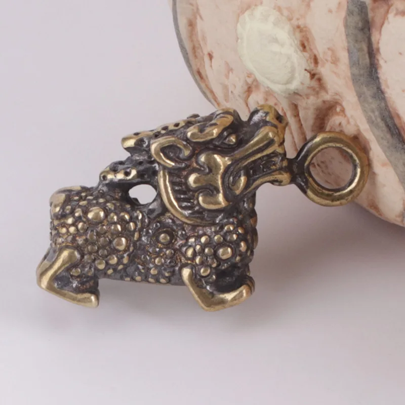 Brass Solid Distressed KIRIN Car Key Ring Pendant Auspicious Beast Small Copper Ware Pendant Stall
