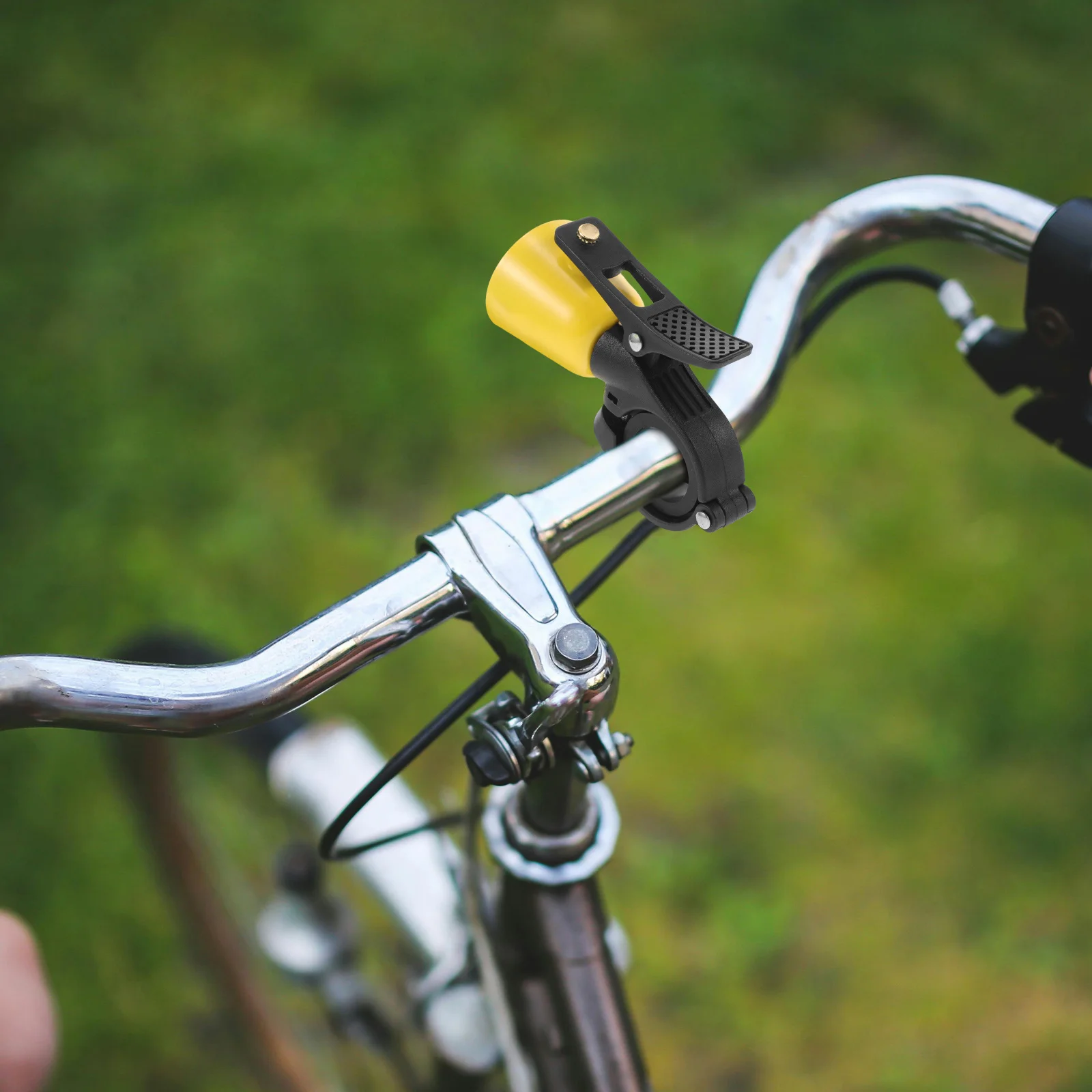 

Copper Bicycle Bell Vintage Loud Clear Tone For Road Mountain Scooter Adult Bikes Cycling Safety Bike Horn