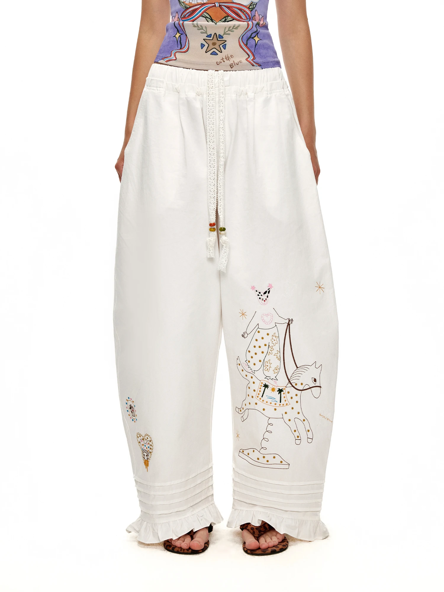 

Женские повседневные брюки Outthe Blue с вышивкой, оборками по низу, свободного кроя, с плиссировкой, из хлопка, с цветочным принтом, на резинке на талии