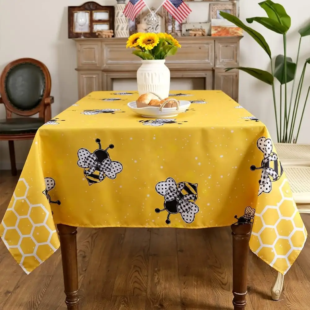 Bee and Honeycomb Rectangle Yellow Floral Tablecloth for Restaurant Wedding Party Home Kitchen Table Decoration Tablecloth