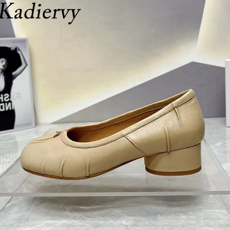 

2024 New Split Toe Shoes Woman Pleated Genuine Leather Loafers Round Heels Runway Shoes Comfort Shallow Ballet Shoes Women