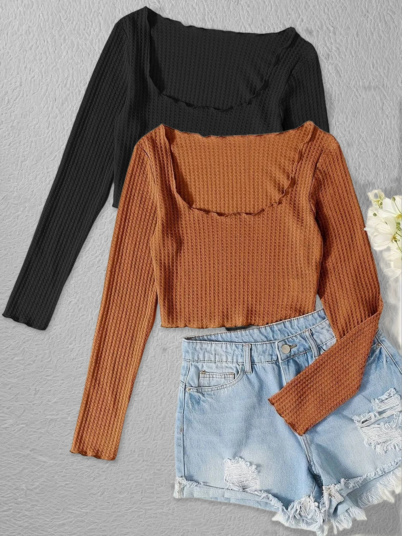 

A new fashionable and casual long-sleeved black and brown two-piece set for women