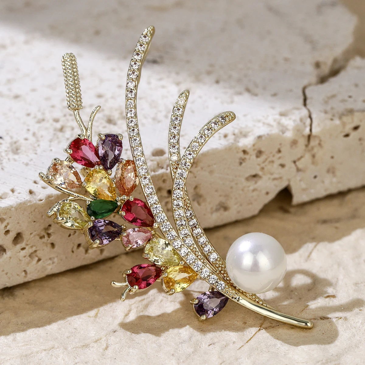 New Zircon Brooch Wedding Suit Accessories Jewelry Wheat Butterfly Corsage Pin Female Banquet Brooch Holiday As A Gift