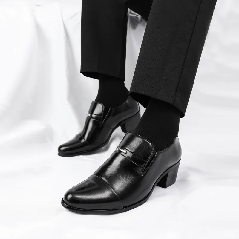 أحذية الرقص الرجالية ذات الكعب العالي PU أحذية رجالية كاجوال عصرية للأعمال مقاس 38-46