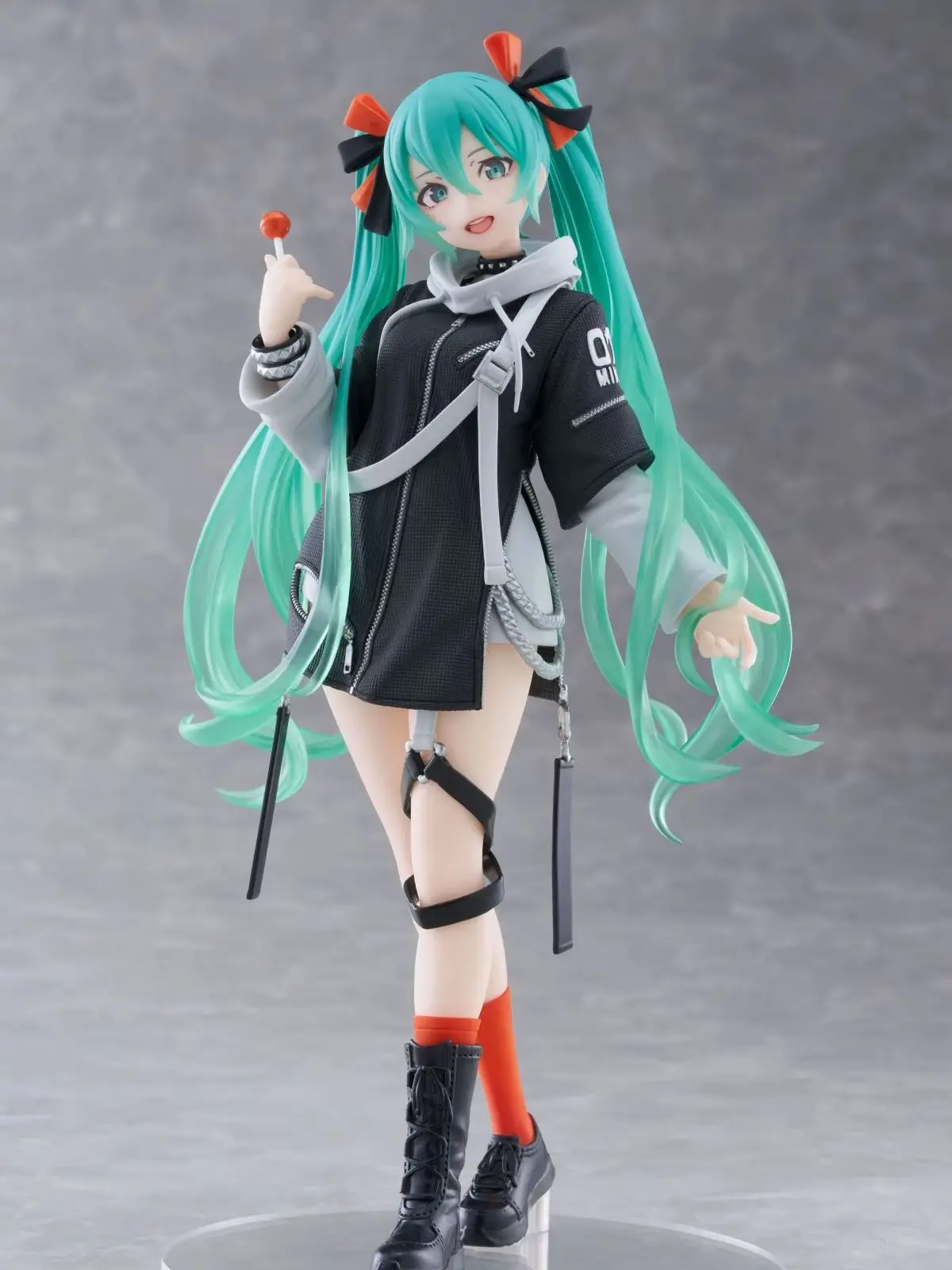 Judai Original Taito VOCALOID Hatsune Miku Fashion Figure Miku Punk PVC Action Figure Model Collection Doll Toys