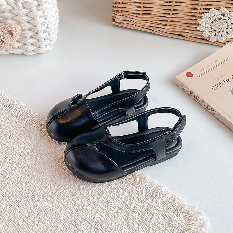 2026 Summer Toddler Girls Split Toe Slingback Sandals Black/Silver/Beige Hollow Flat Shoes Soft Non-slip Kids Casual Footwear
