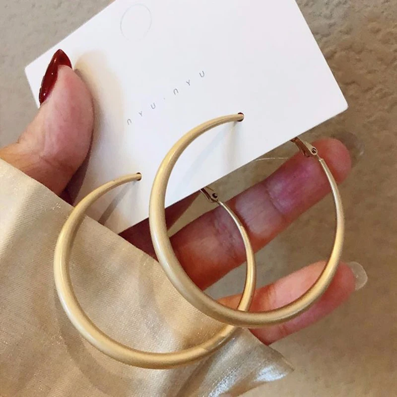 

BLIJERY Fashion Matte Gold Color Big Hoop Earrings Temperament Round Circle Earring for Women Retro Jewelry Gift