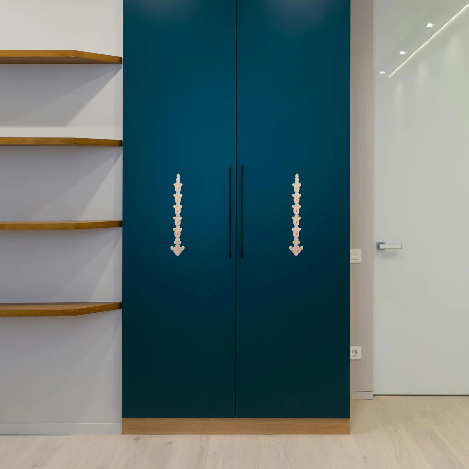 

2 Pcs Solid Wood Patch Door Carved Applique Cupboard Decorative Cabinet Decoration Wooden Appliques